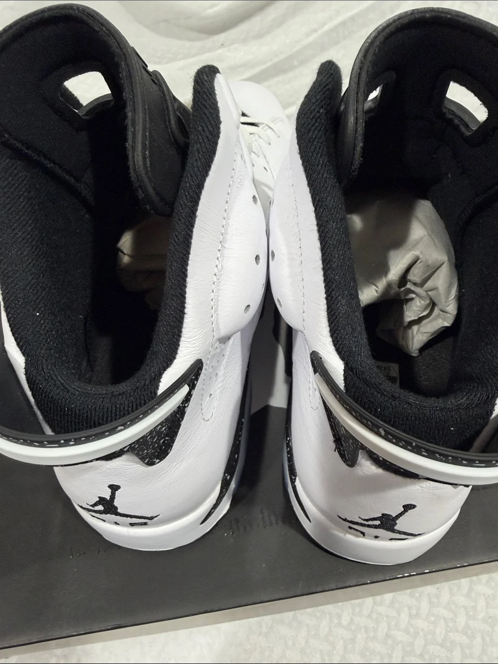 Jordan Reverse Oreo Retro 6 - Picture 4 of 6